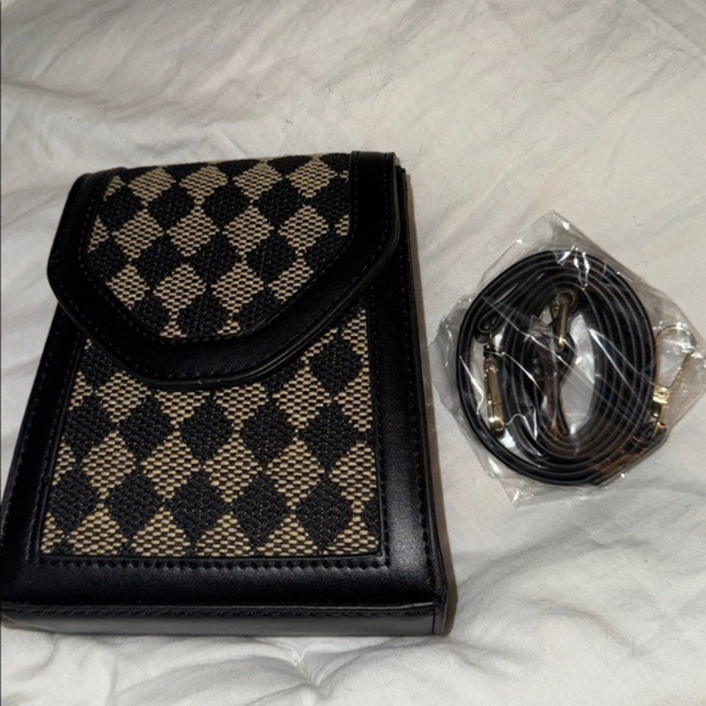Korean Shoulder Bag Diamond‎ l black Messenger Small trapezoid Rabbit Charm New